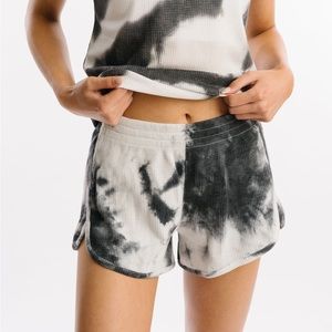 Zyia Gray Hendrix Thermal Shorts